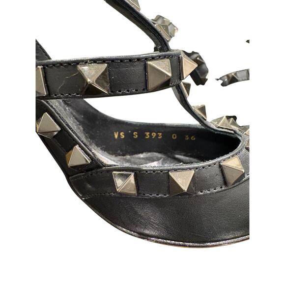Valentino Undercover Rose Black Rockstud Pump | Size EU 36 US6, Like New - Picture 8 of 12